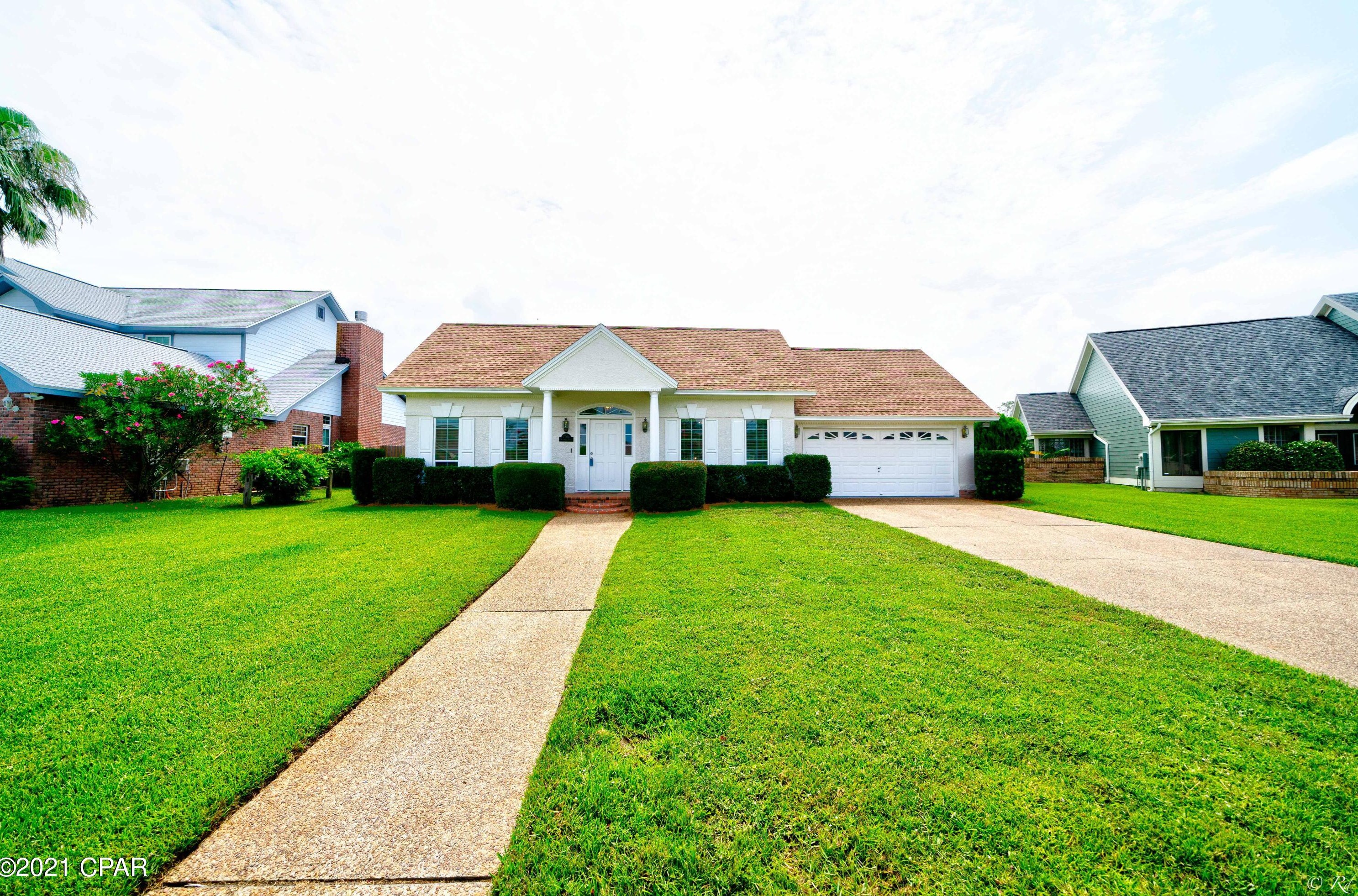 2704 Woodmere Dr, Panama City, FL 32405-4376