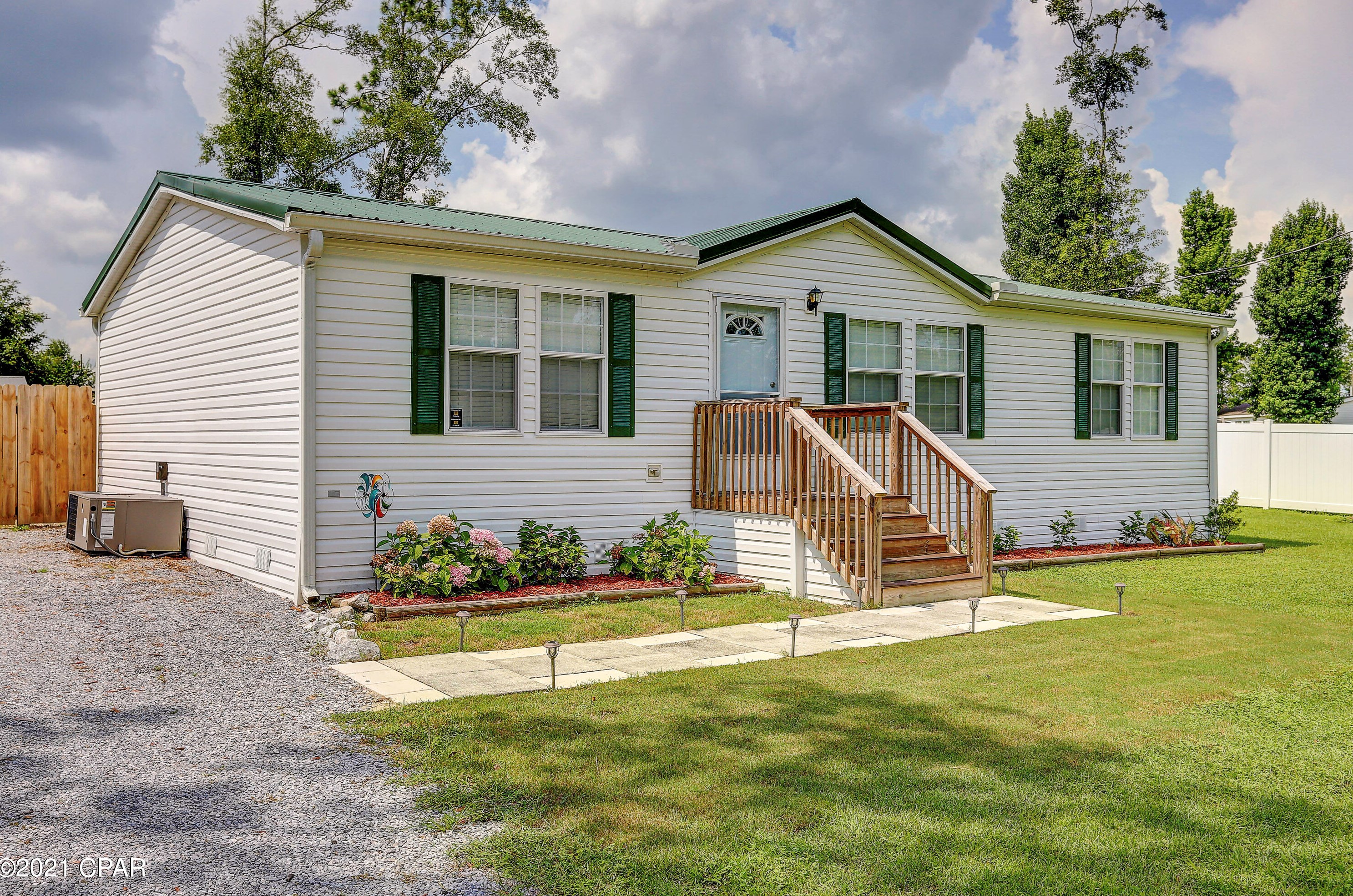 10705 Fork Loop, Panama City, FL 32404-4883