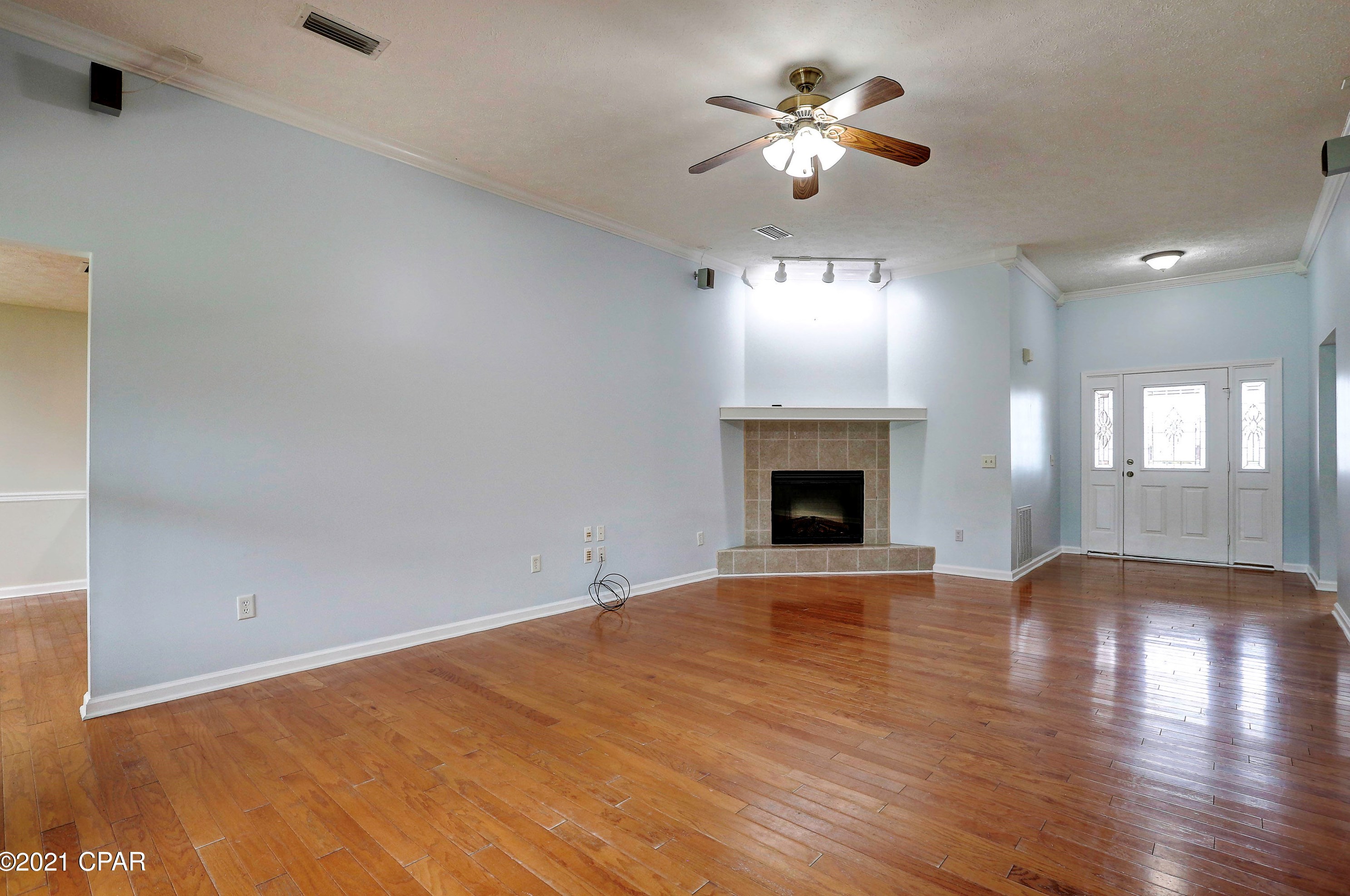 2415 Oaktree Ct, Panama City, FL 32404-3057