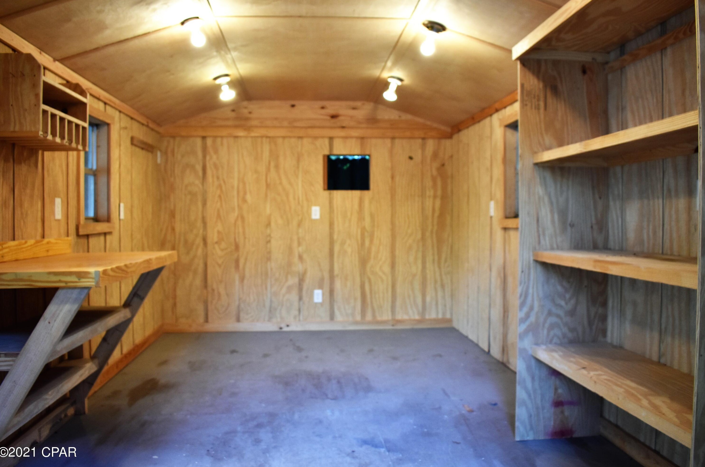 1105 State St, Bonifay FL  32425-1402 exterior