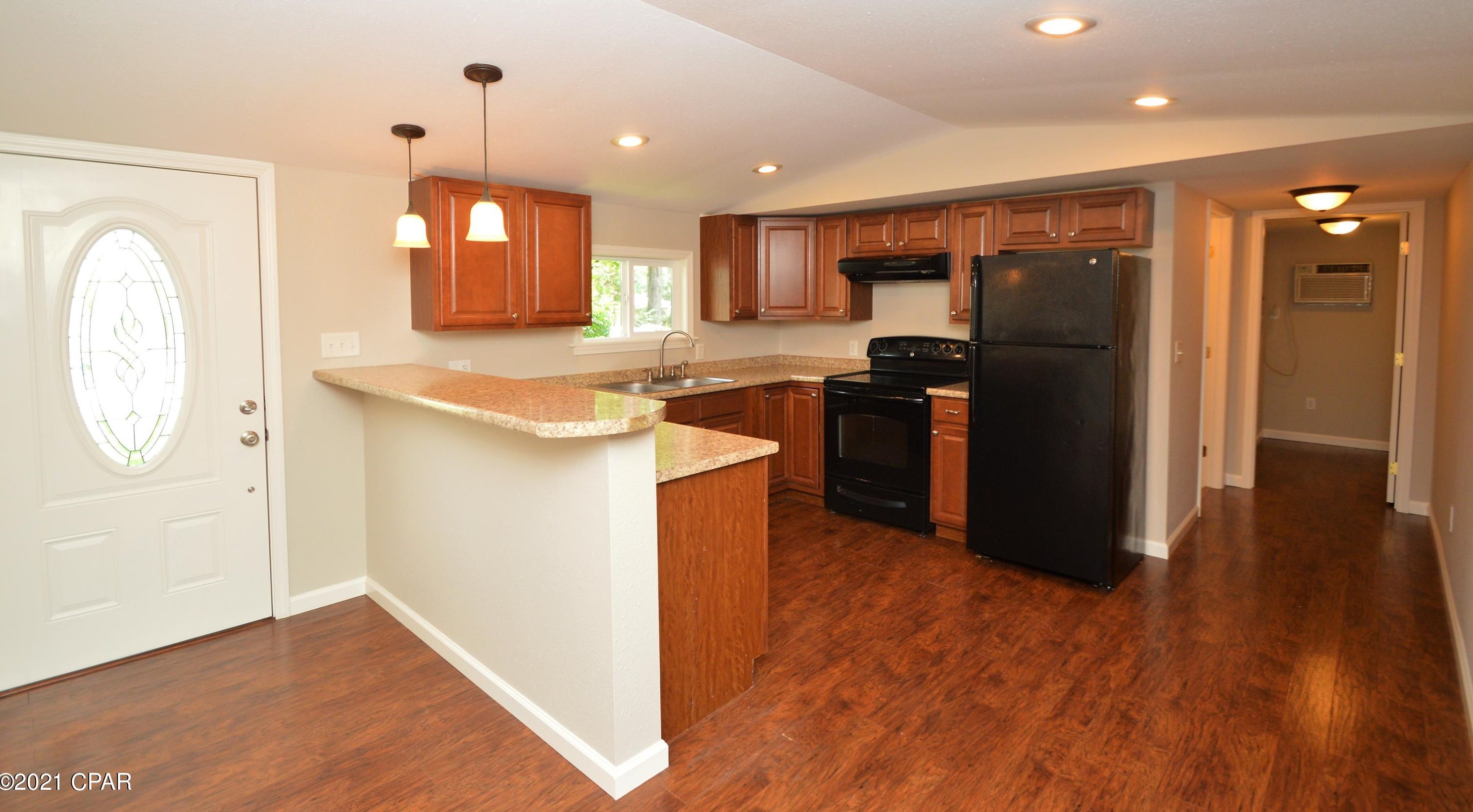 1105 State St, Bonifay FL  32425-1402 exterior