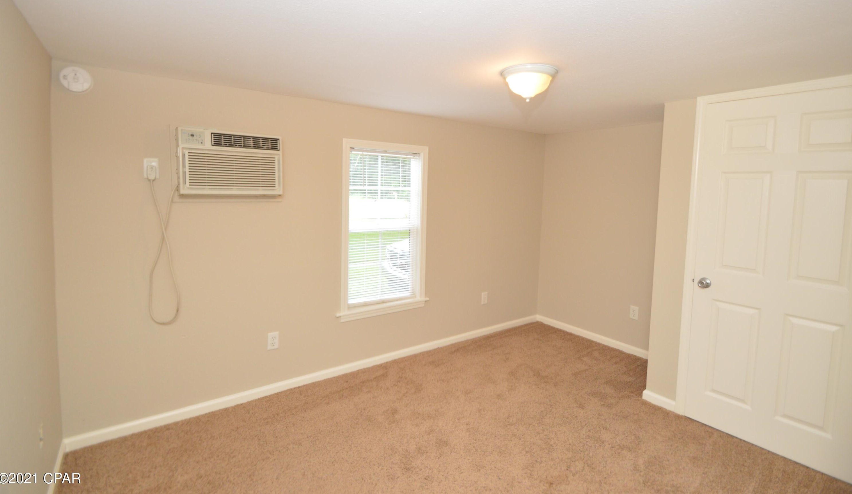 1105 State St, Bonifay FL  32425-1402 exterior