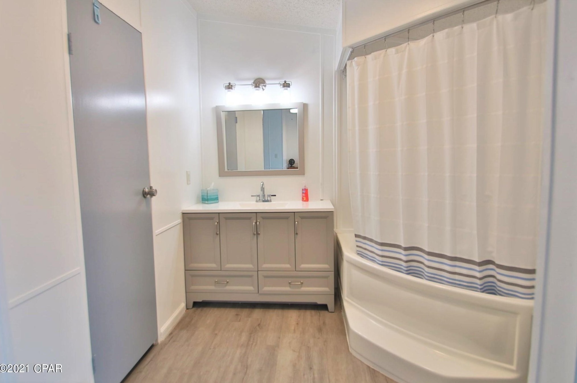 6905 Sunrise Dr, Panama City FL 32407-5588 exterior