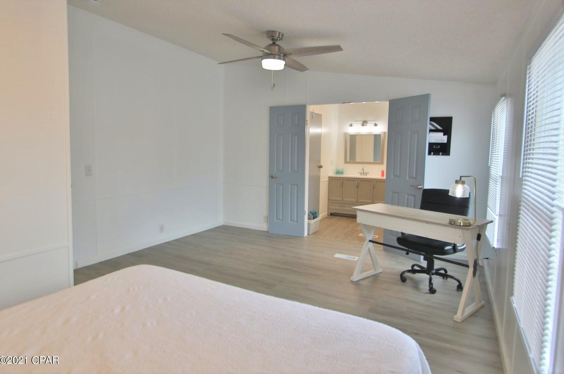 6905 Sunrise Dr, Panama City FL 32407-5588 exterior