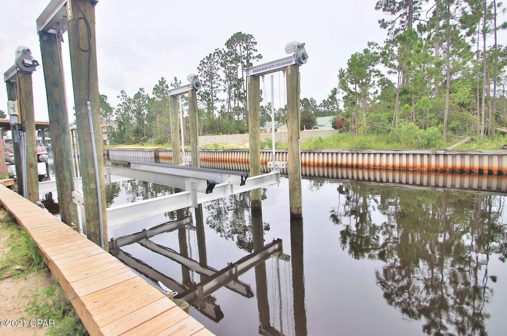 6905 Sunrise Dr, Panama City FL 32407-5588 exterior