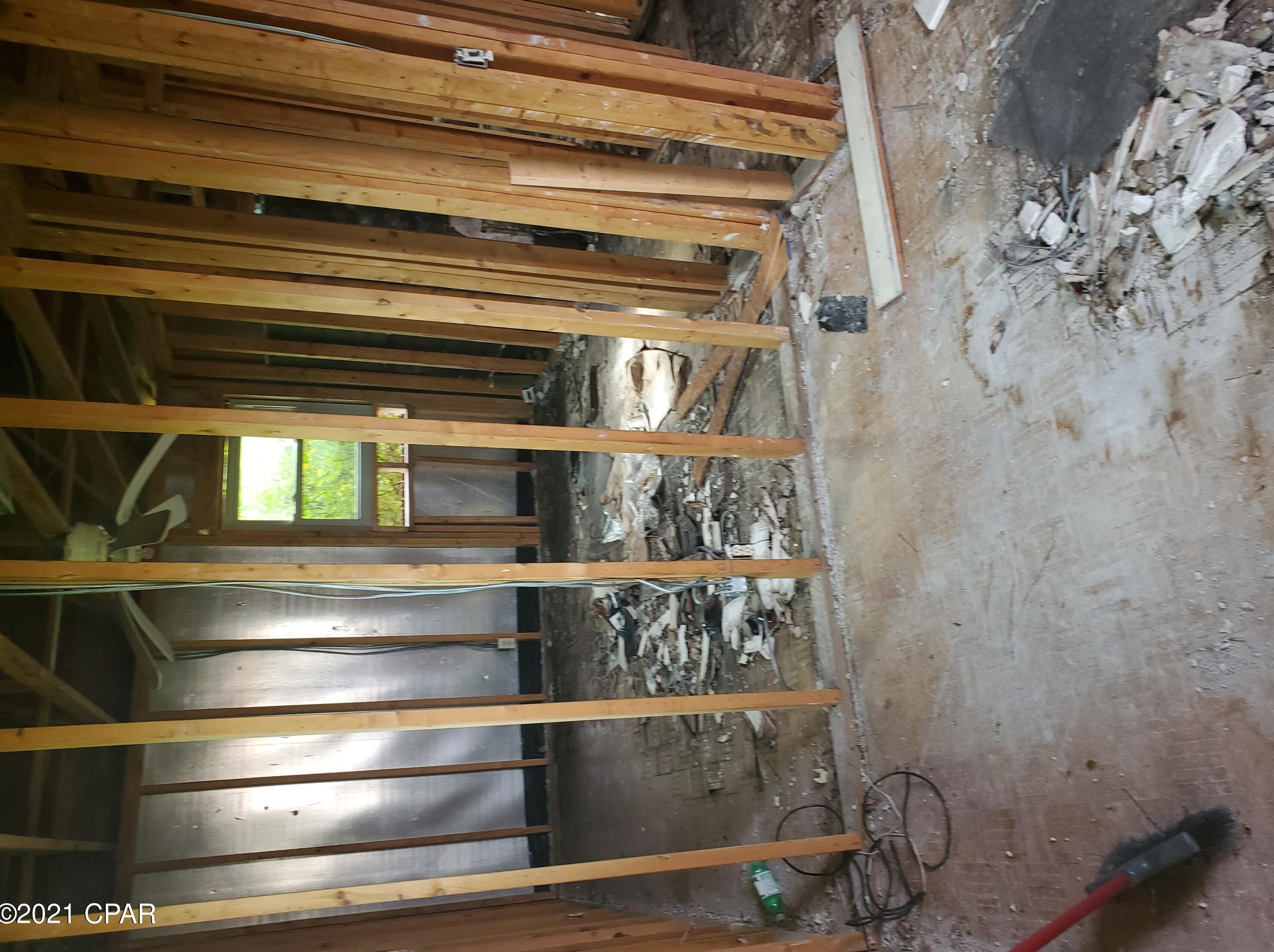 928 Greentree Rd, Panama City, FL 32401-5185
