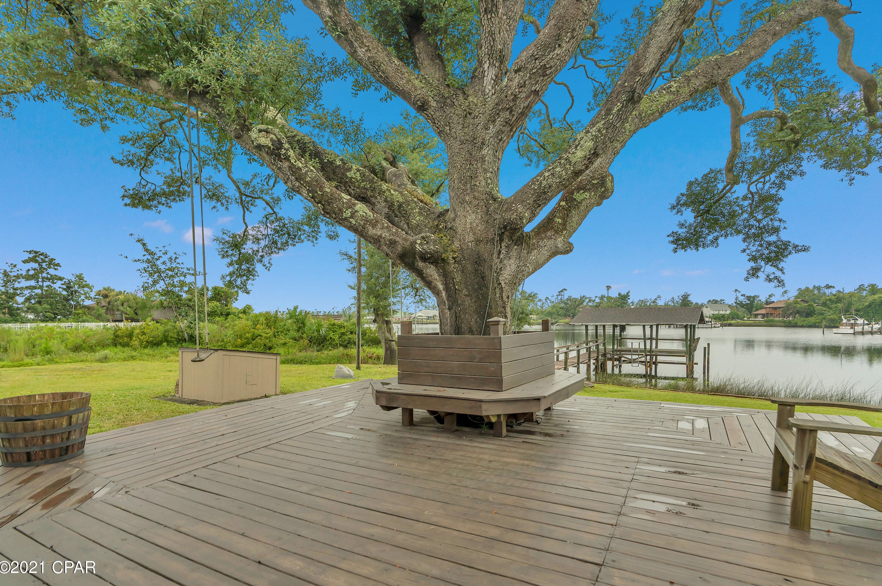 542 Mills Ln, Panama City, FL 32404-2622