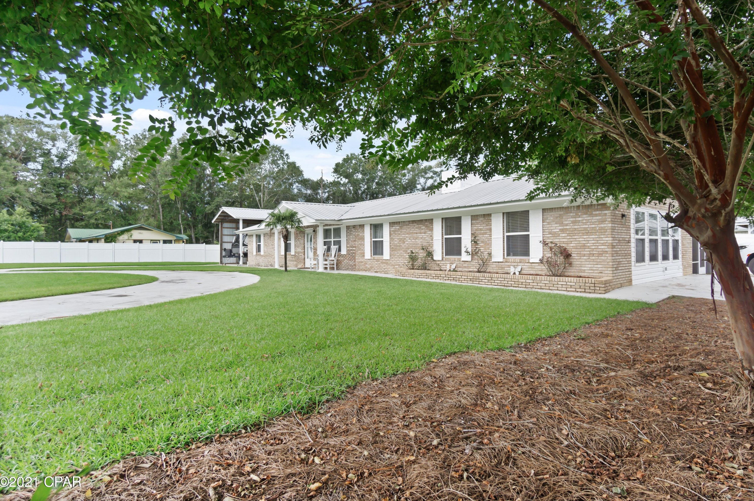 2977 Sand Path Rd, Bonifay, FL 32425