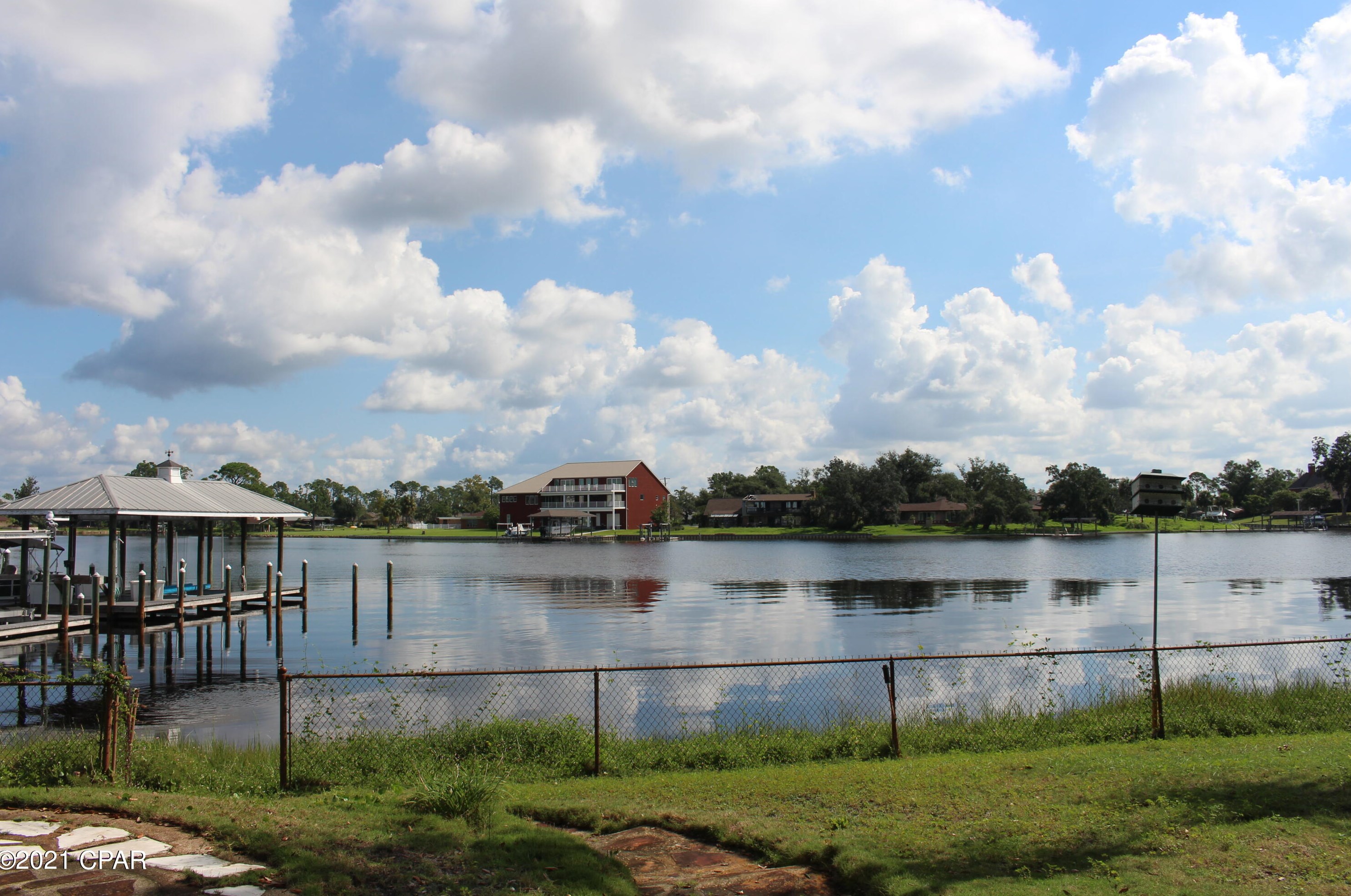 3709 Shoreline Cir, Panama City FL  32405-1213 exterior