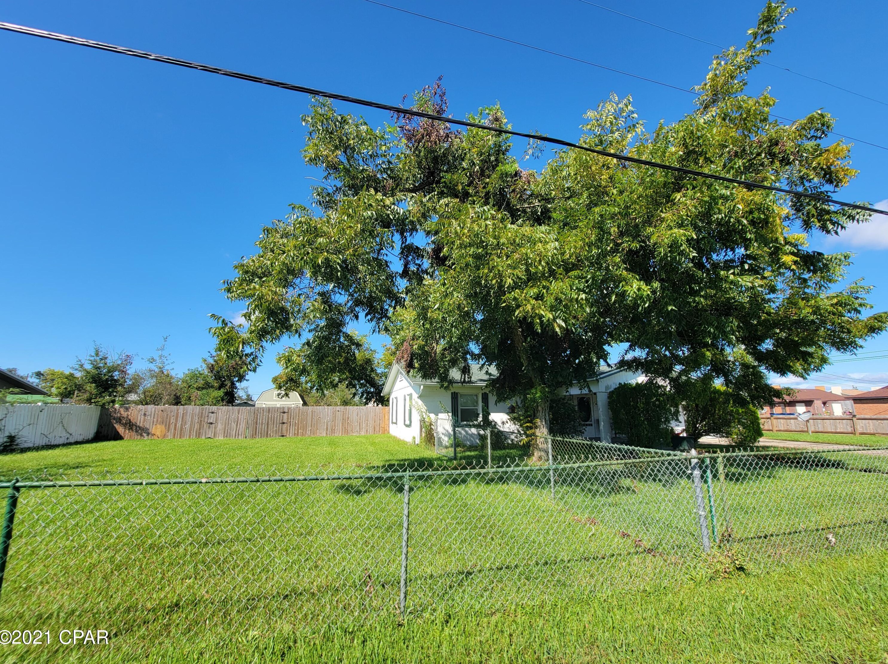 921 Church Ave, Panama City, FL 32401-4528