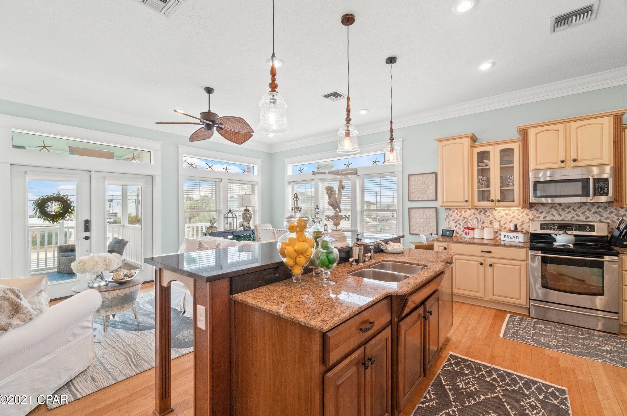 5324 Thomas Dr, Panama City FL  32408-6708 exterior