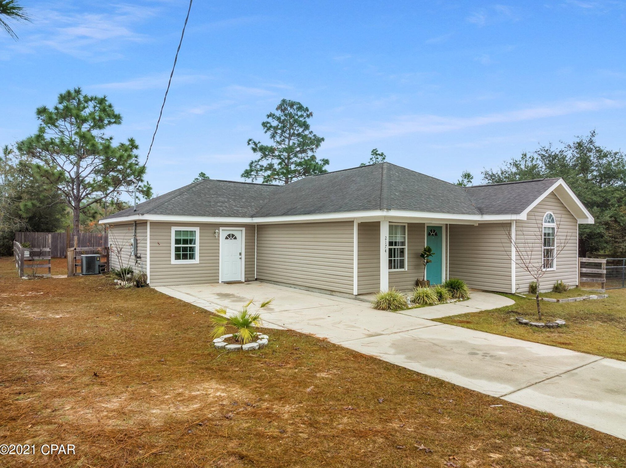 2174 Hague Ln, Sunny Hills, FL 32428