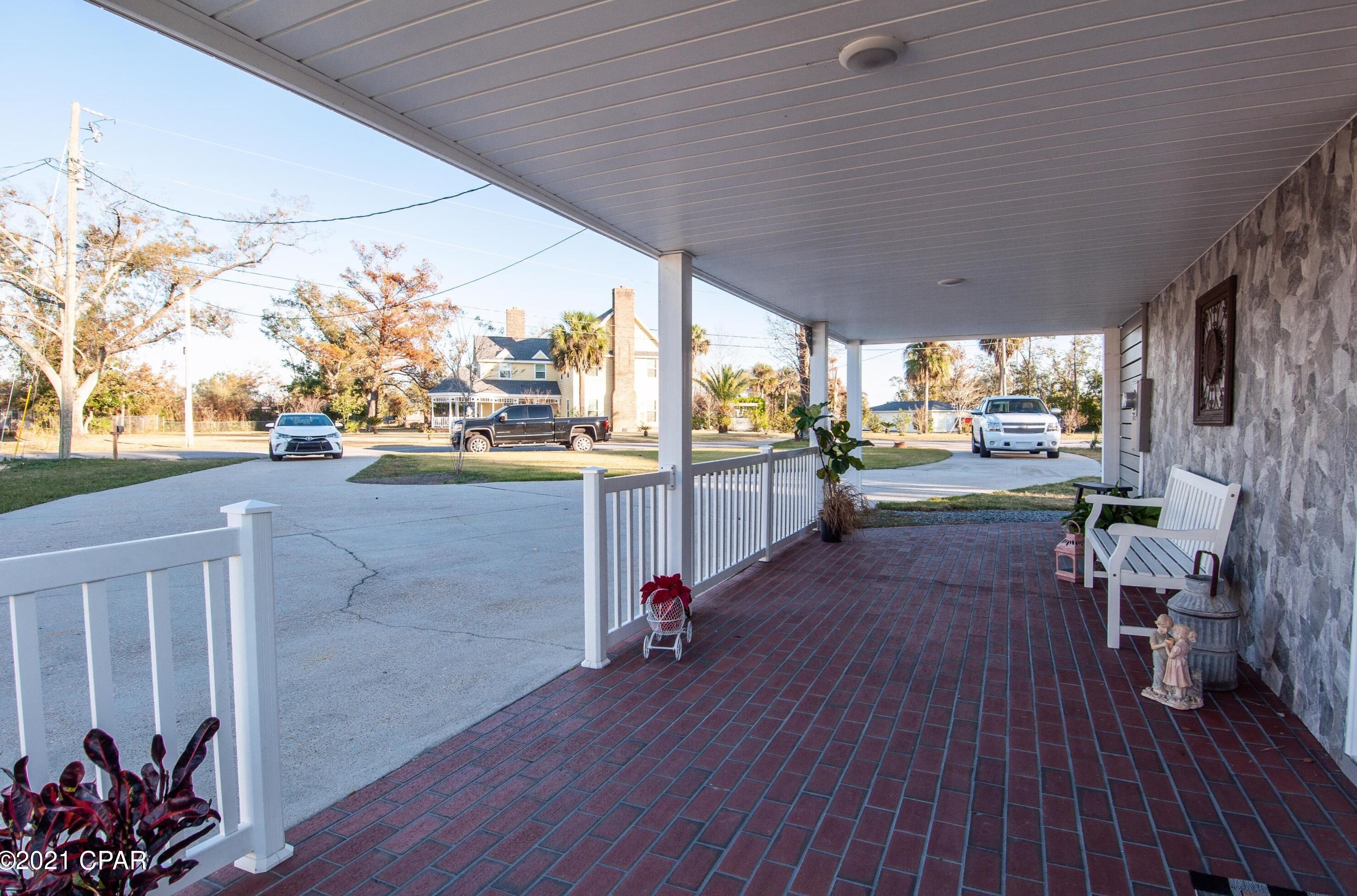 608 Carolina Ave, Lynn Haven, FL 32444