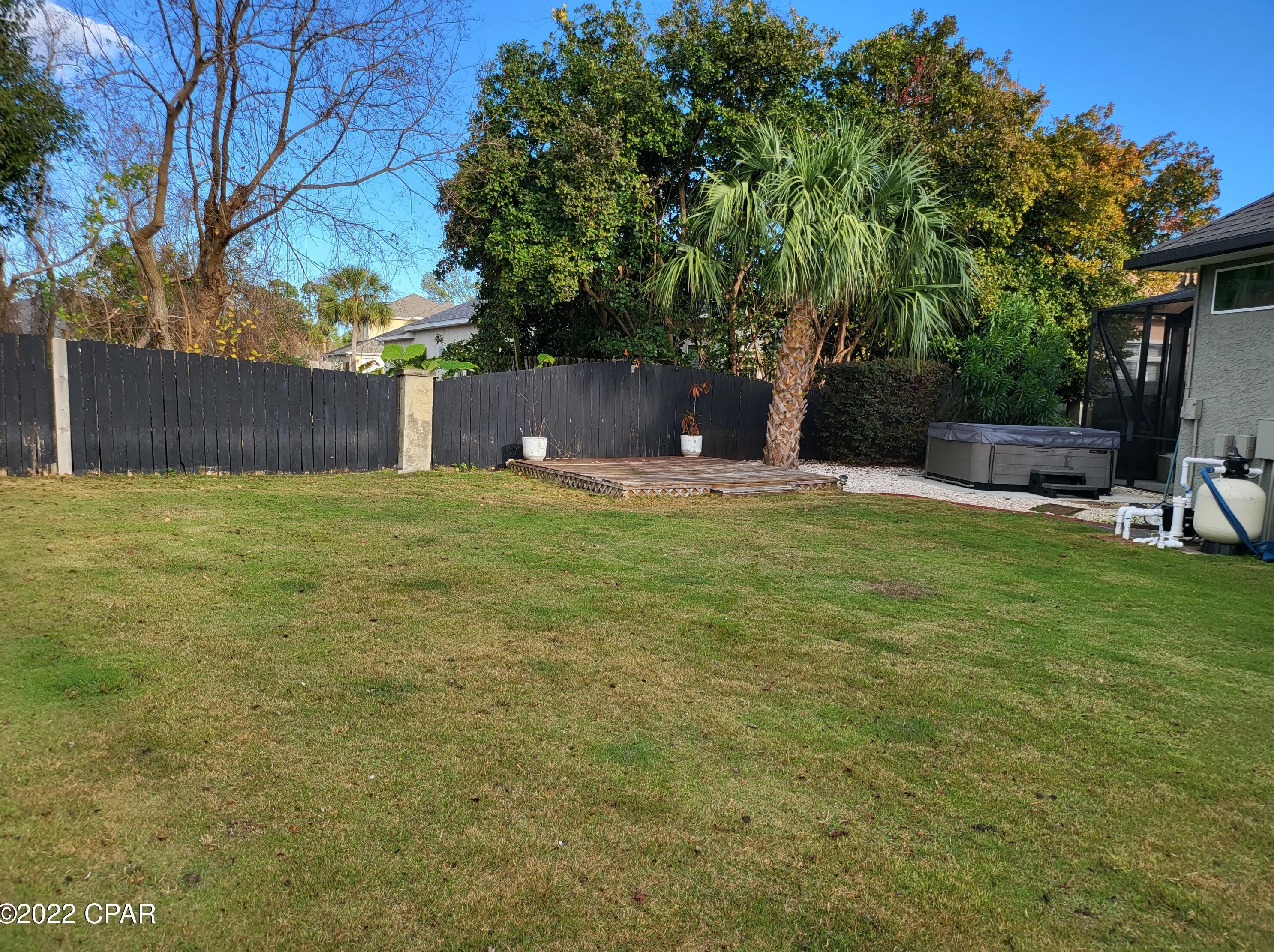 111 Grove Isle Blvd, Panama City FL  32408-5246 exterior