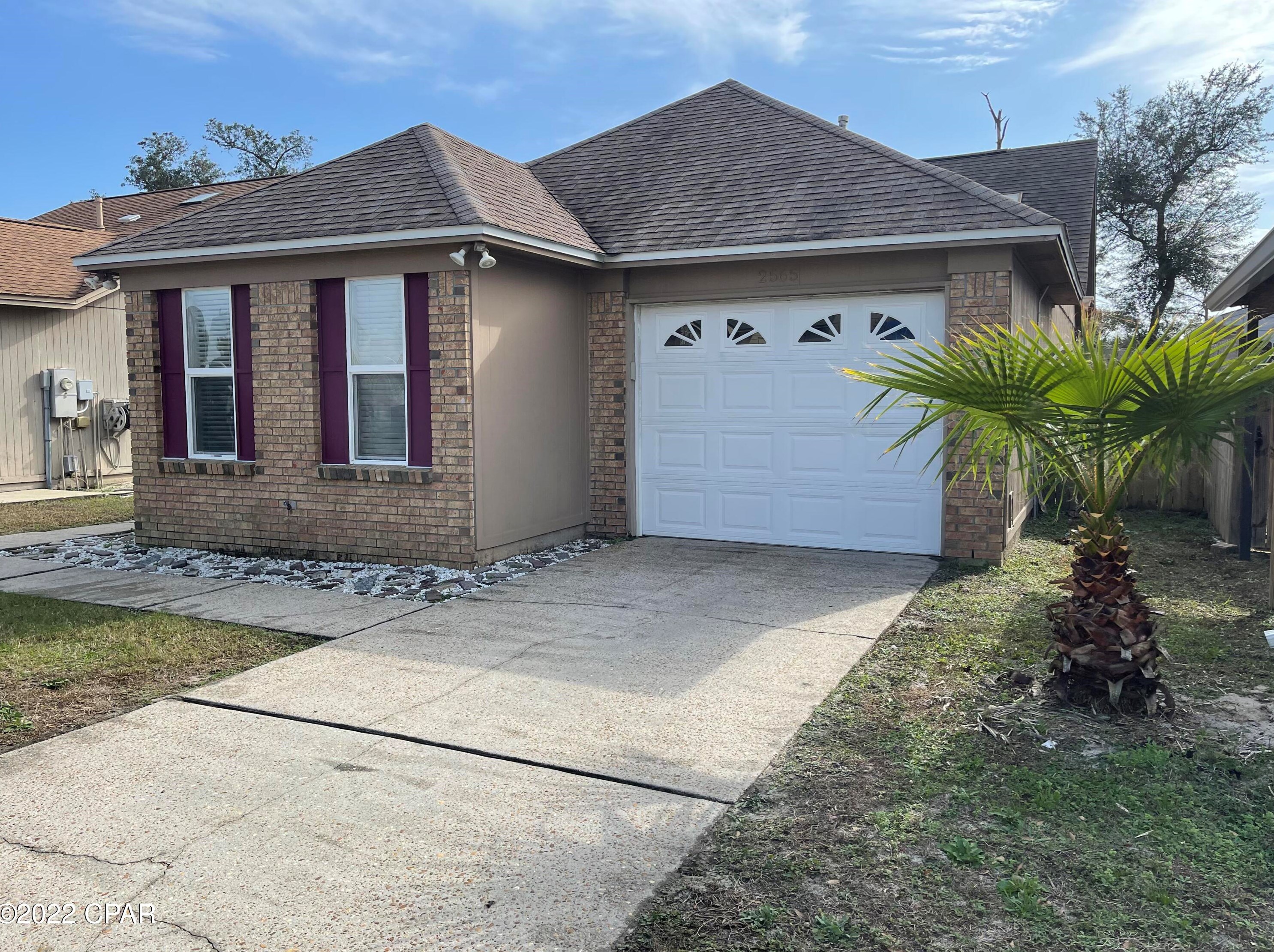 2565 Michigan Ct, Panama City, FL 32405-1746