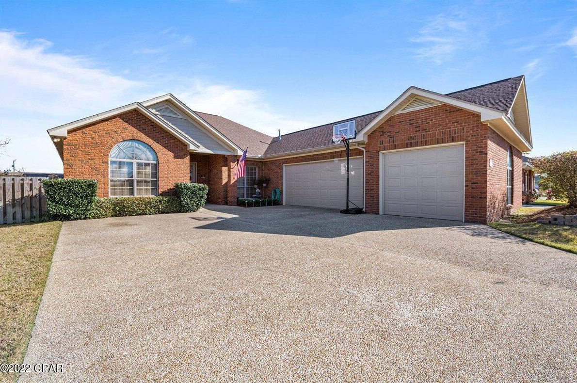1215 Huntington Ridge Rd, Lynn Haven, FL 32444