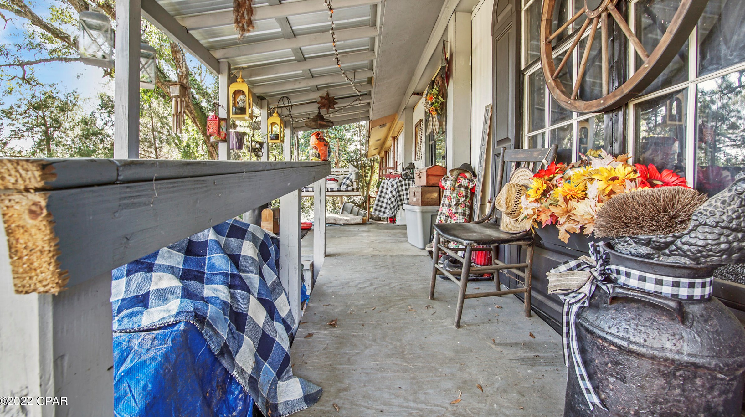 3676 Gainer Rd, Sunny Hills, FL 32428