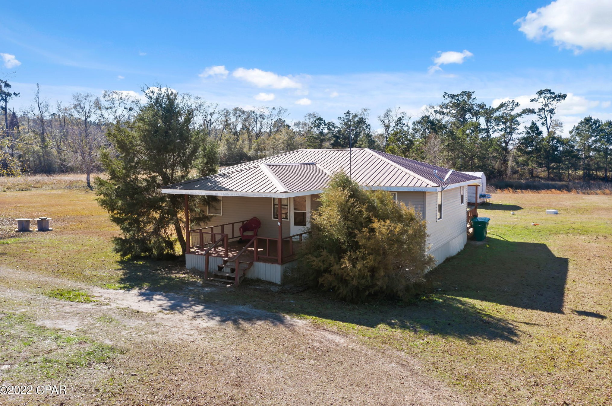 1988 Orange Hill Rd, Sunny Hills, FL 32428