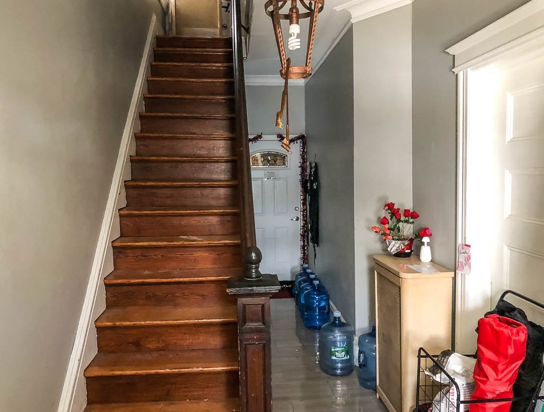 205 Virginia Ave, Jersey City, NJ 07304-1423