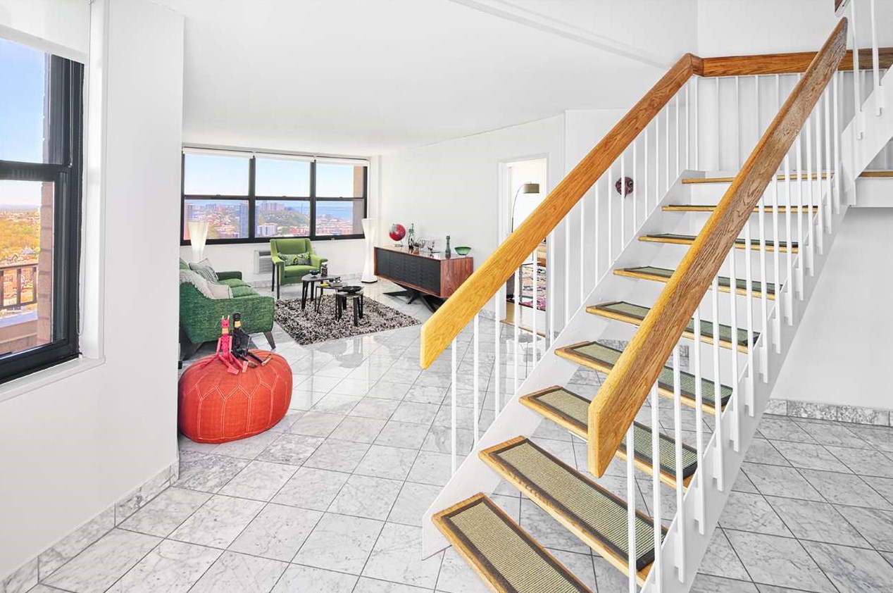 7000 Boulevard, West New York NJ  exterior