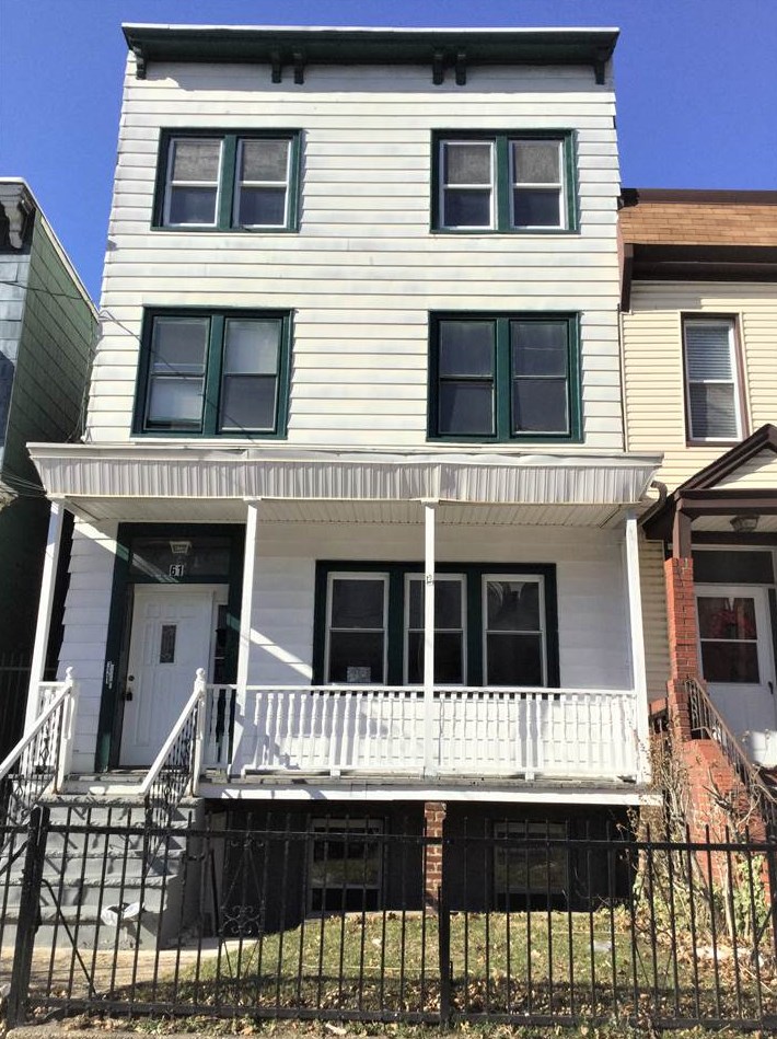 61 Tuers Ave, Jersey City, NJ 07306-3222