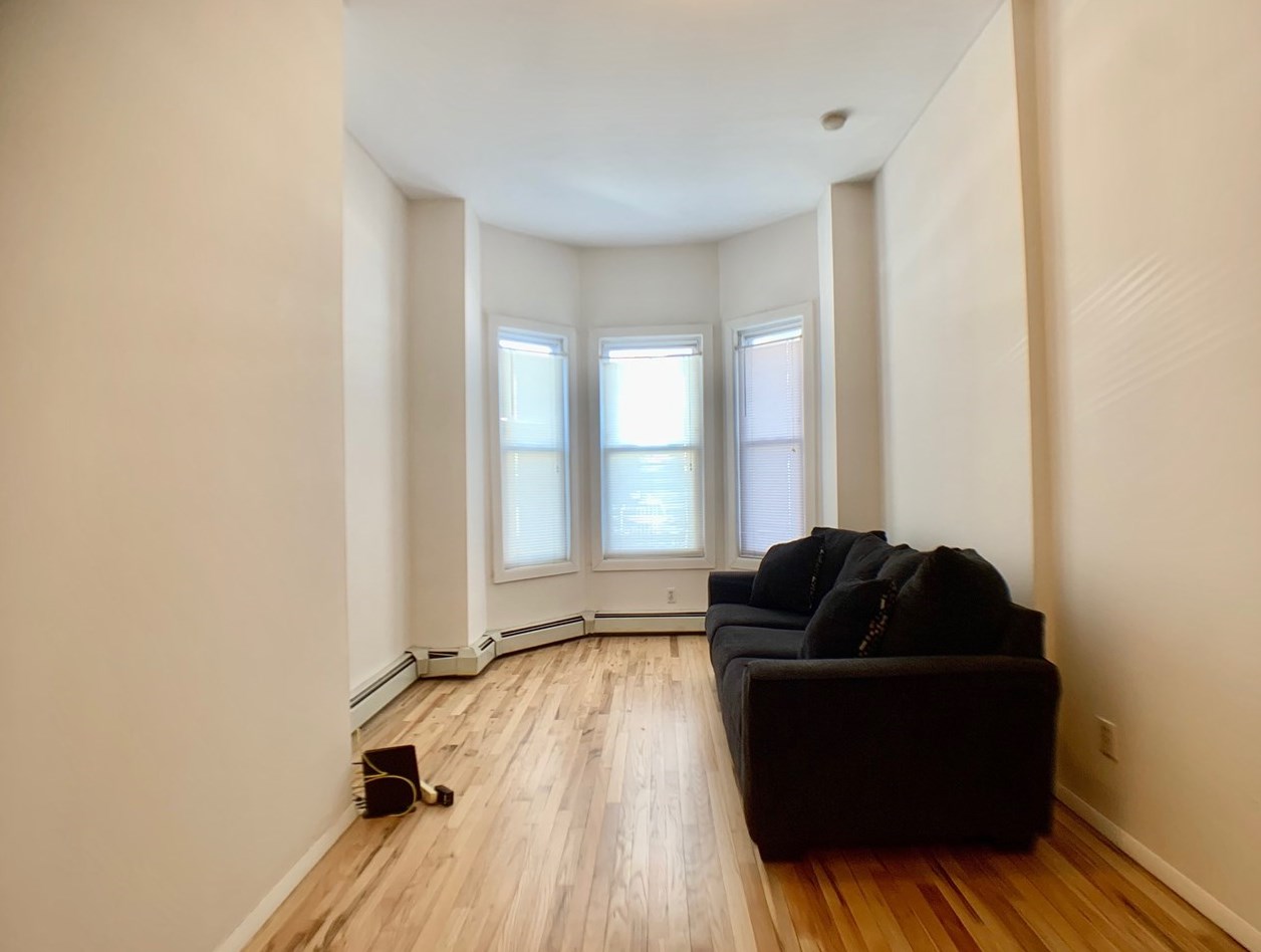 78 Webster Ave Apt 1r, Jersey City, NJ
