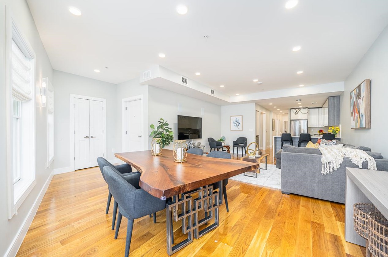 255 Newark Ave, Jersey City, NJ 07302-2630