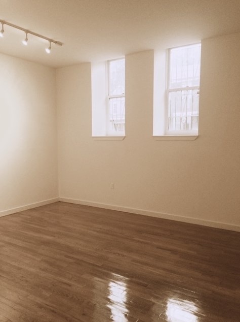 100 Sherman Ave #101, Jersey City, NJ 07307