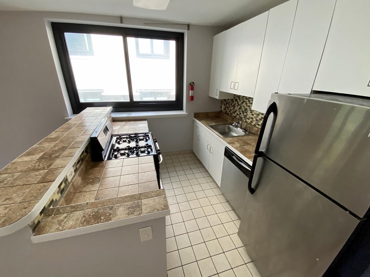 518-530 Gregory Ave #b-308, Union City, NJ 07086
