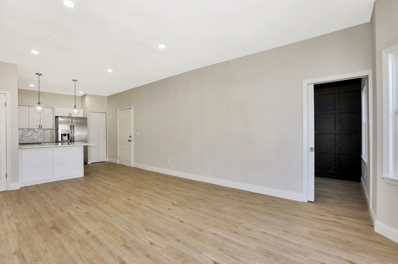 4508 Smith Ave #7, North Bergen, NJ 07047