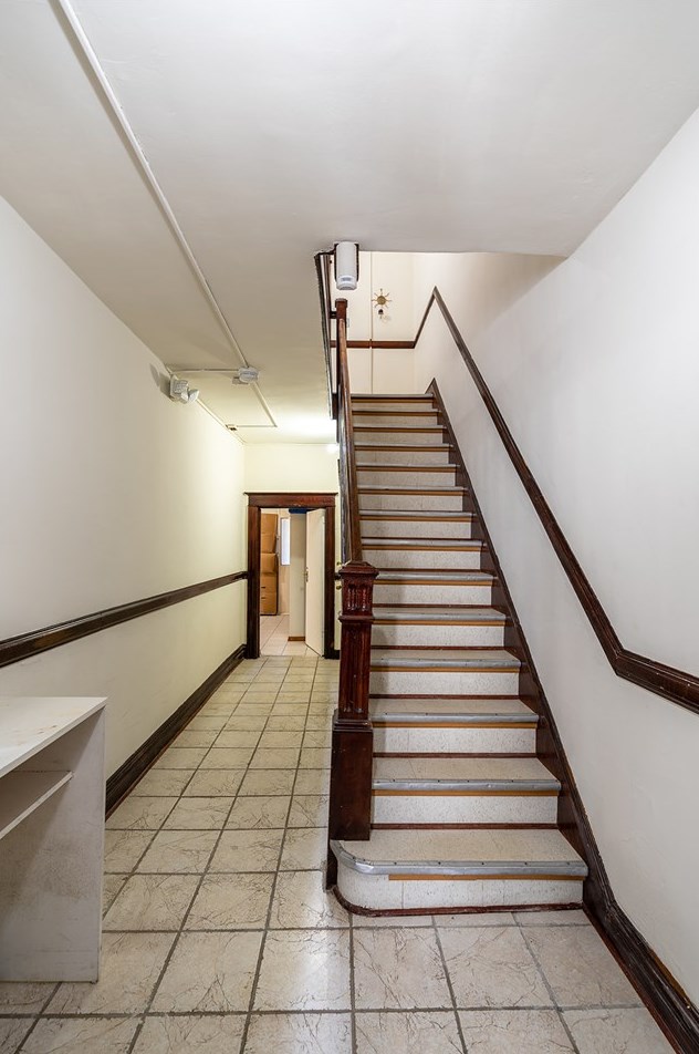 315 70th St, West New York, NJ 07093