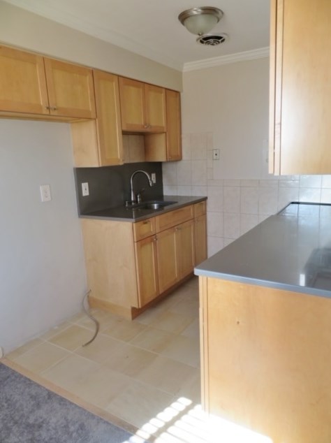 2 Radio Ave #c3, Secaucus, NJ 07094