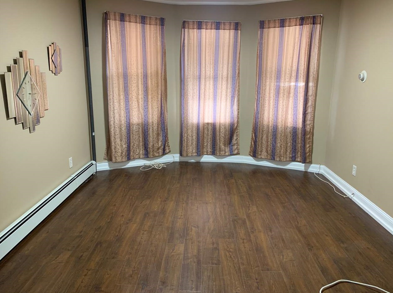 181 Wegman Pkwy #1, Jersey City, NJ 07305