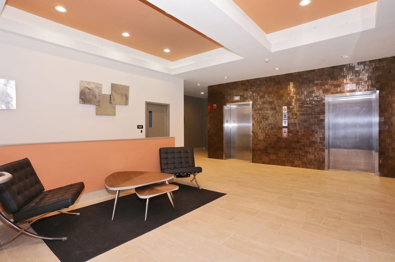 123 44th St #804, Union City, NJ 07087