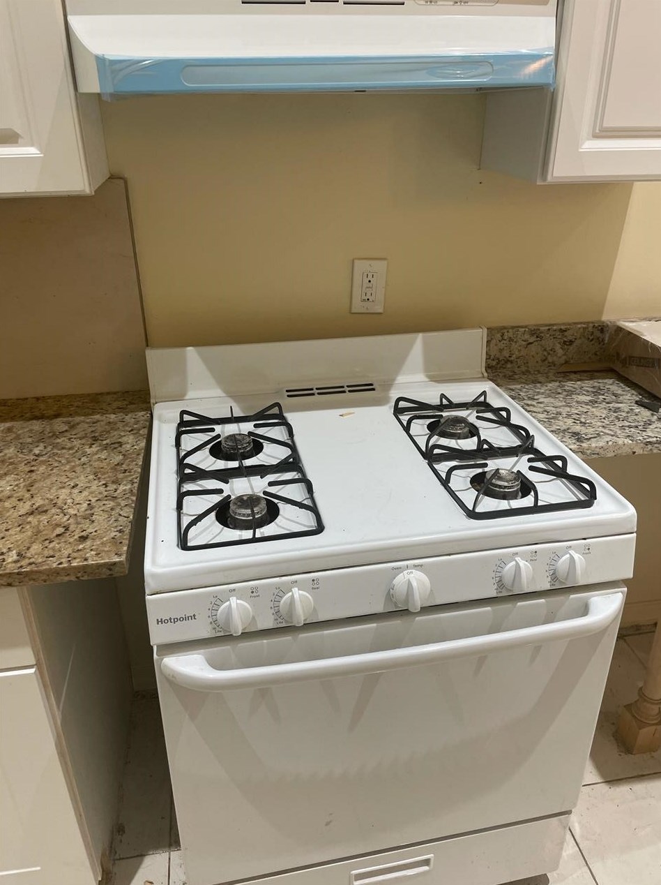 484 Central Ave #1r, Jersey City, NJ 07307
