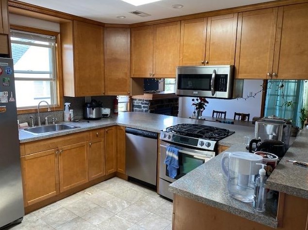 14 Duer Pl # 3, Union City, NJ