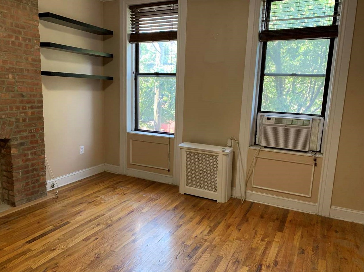 206 Washington St #2b, Jersey City, NJ