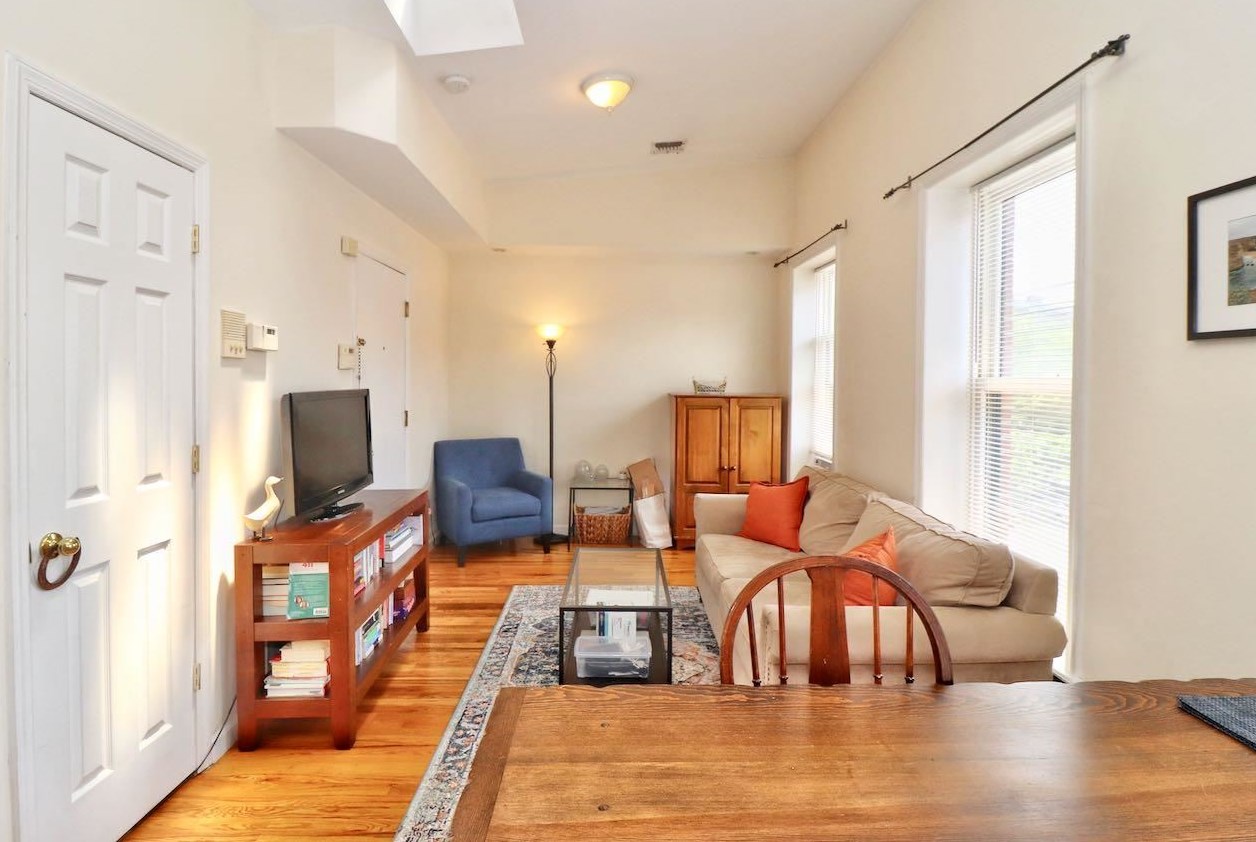 206 Christopher Columbus Dr #4, Jersey City, NJ 07302