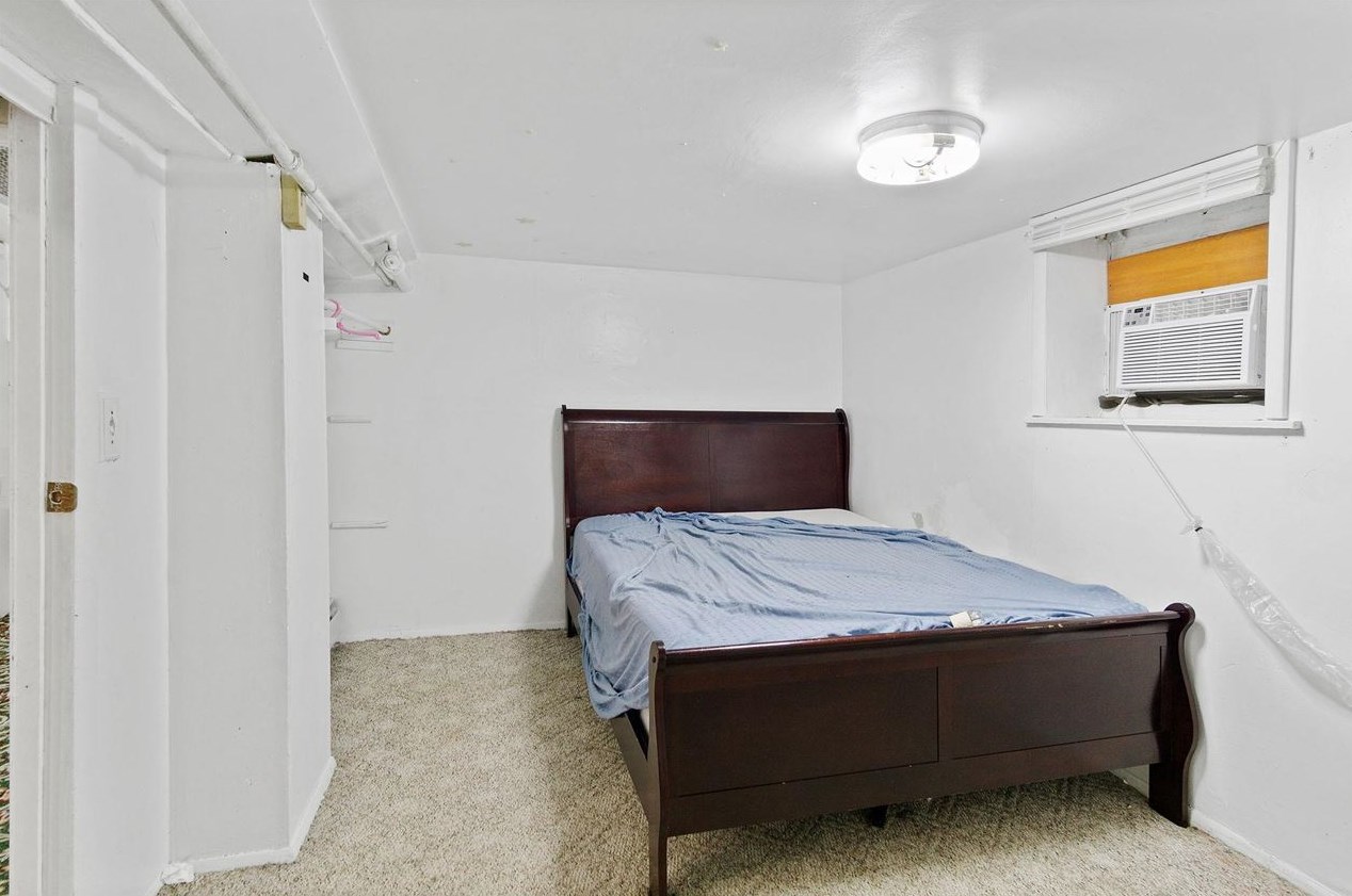 281 Liberty Ave, Jersey City NJ 07307-4417 exterior