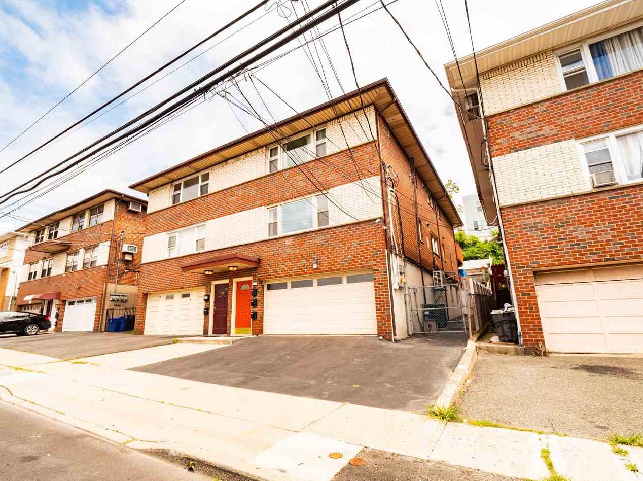 718 Liberty Ave, North Bergen, NJ 07047