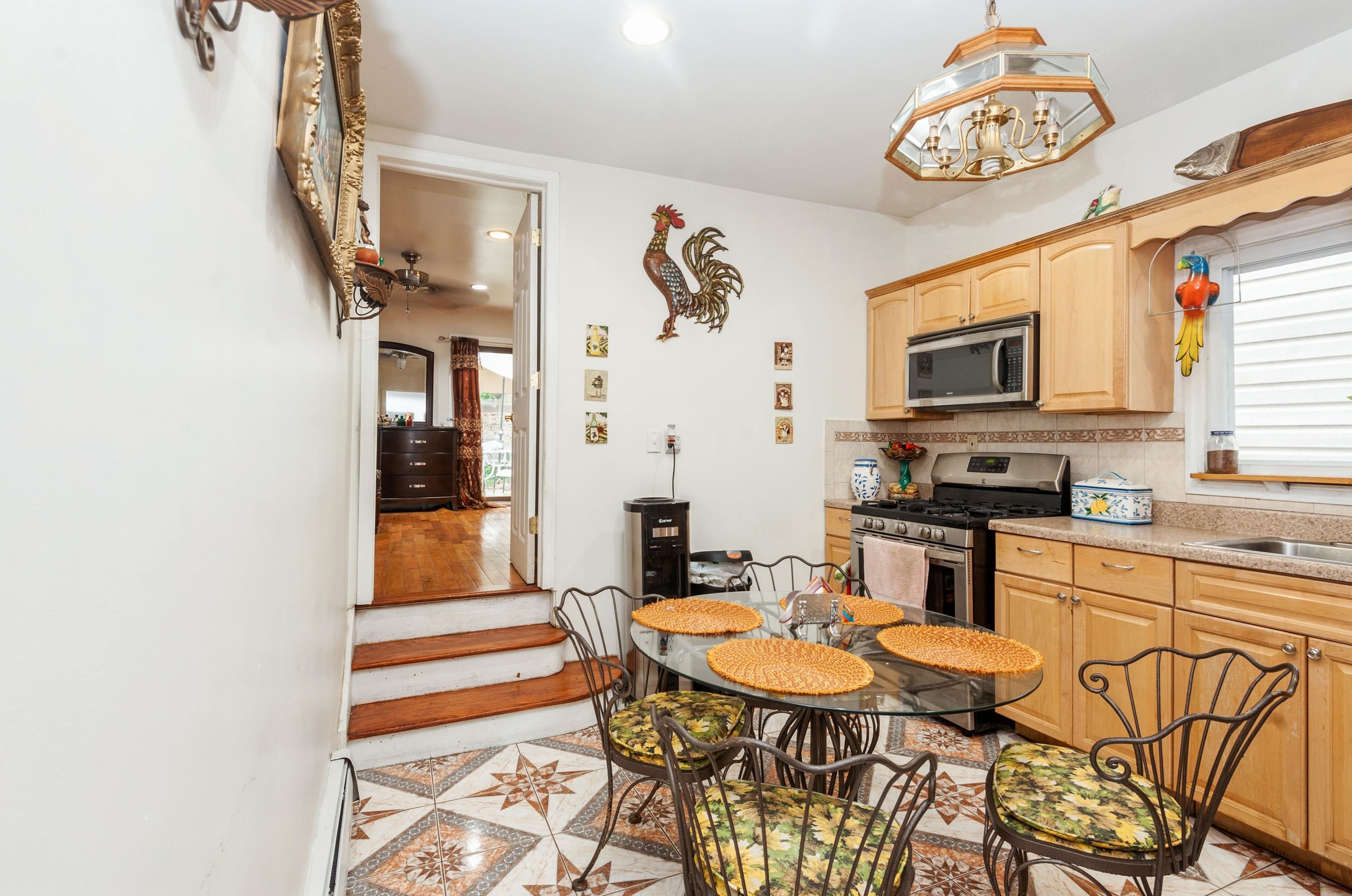 200 Columbia Ave, Jersey City NJ 07307-4019 exterior