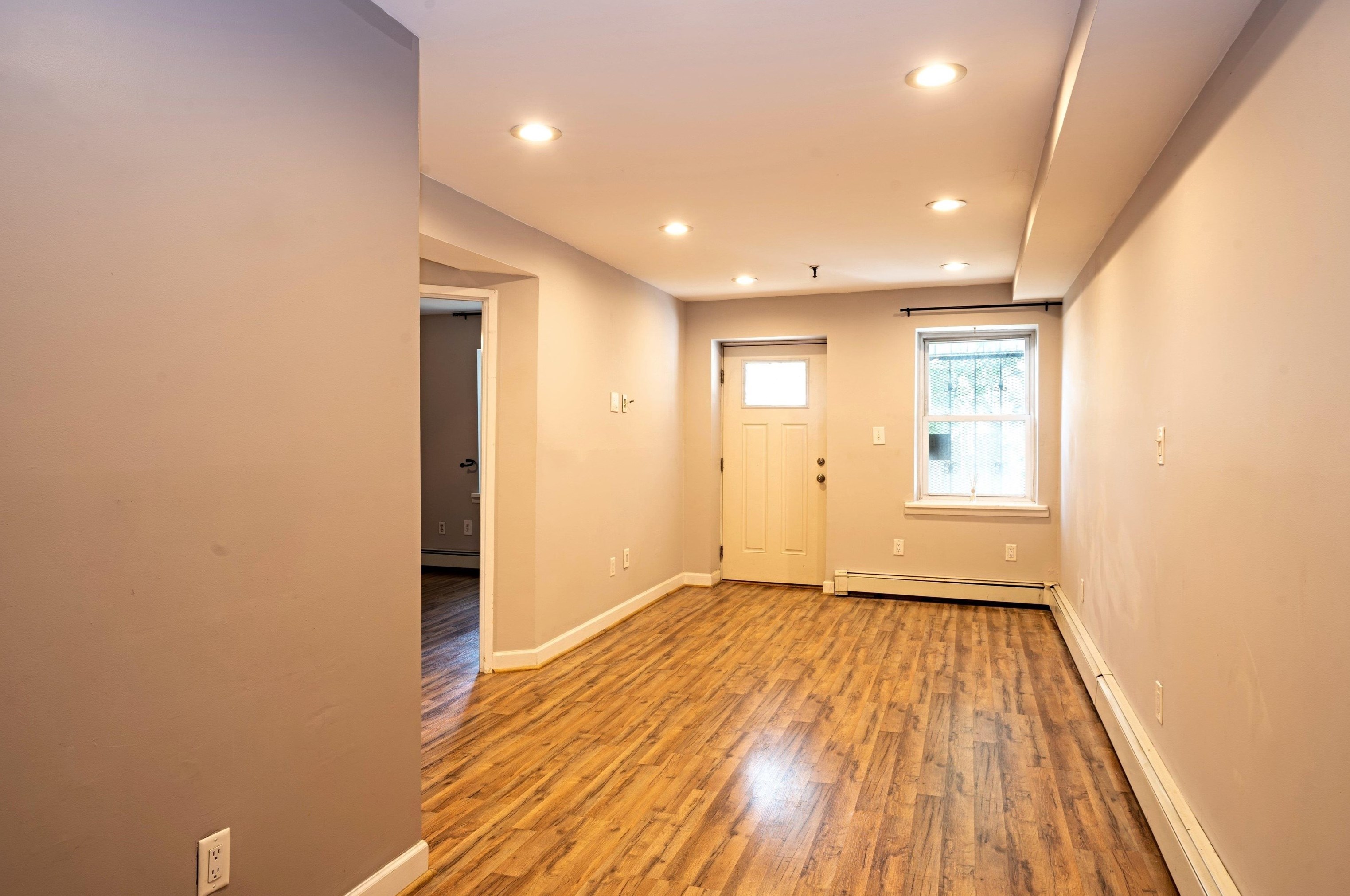 121 Garrison Ave #b1, Jersey City, NJ 07306