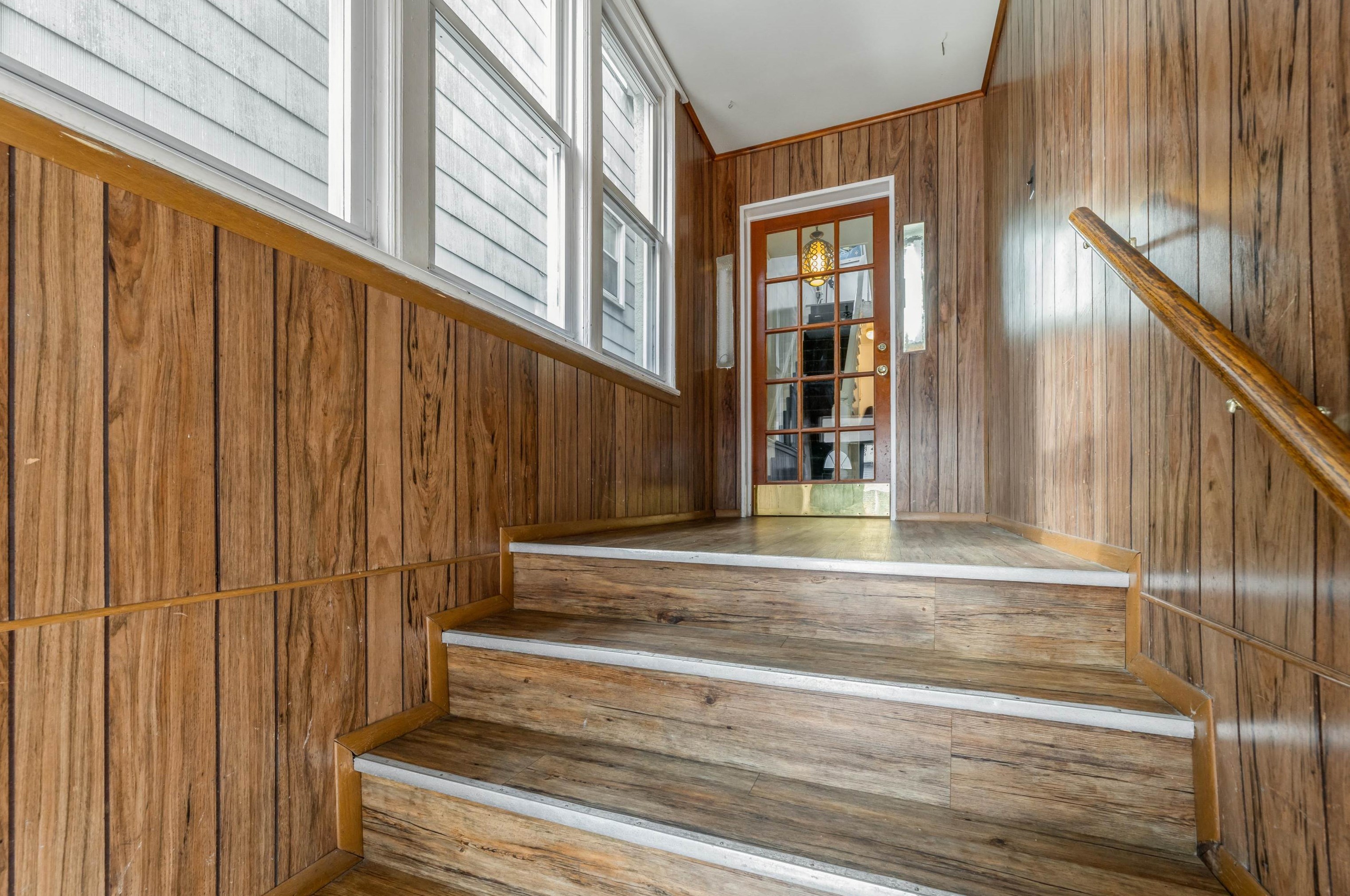 6109 Palisade Ave, West New York, NJ 07093-5410