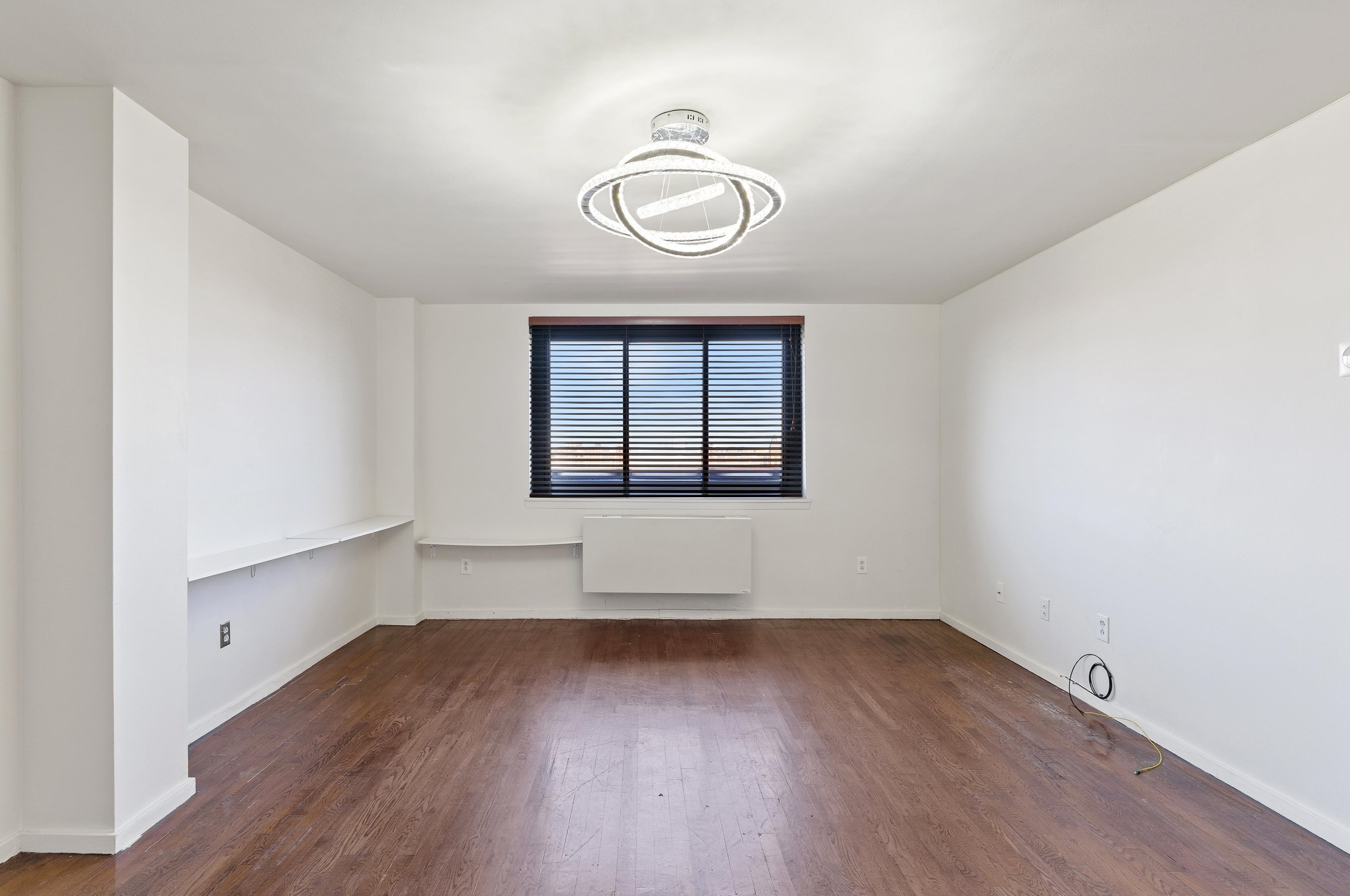205 10th St #7p, Jersey City, NJ
