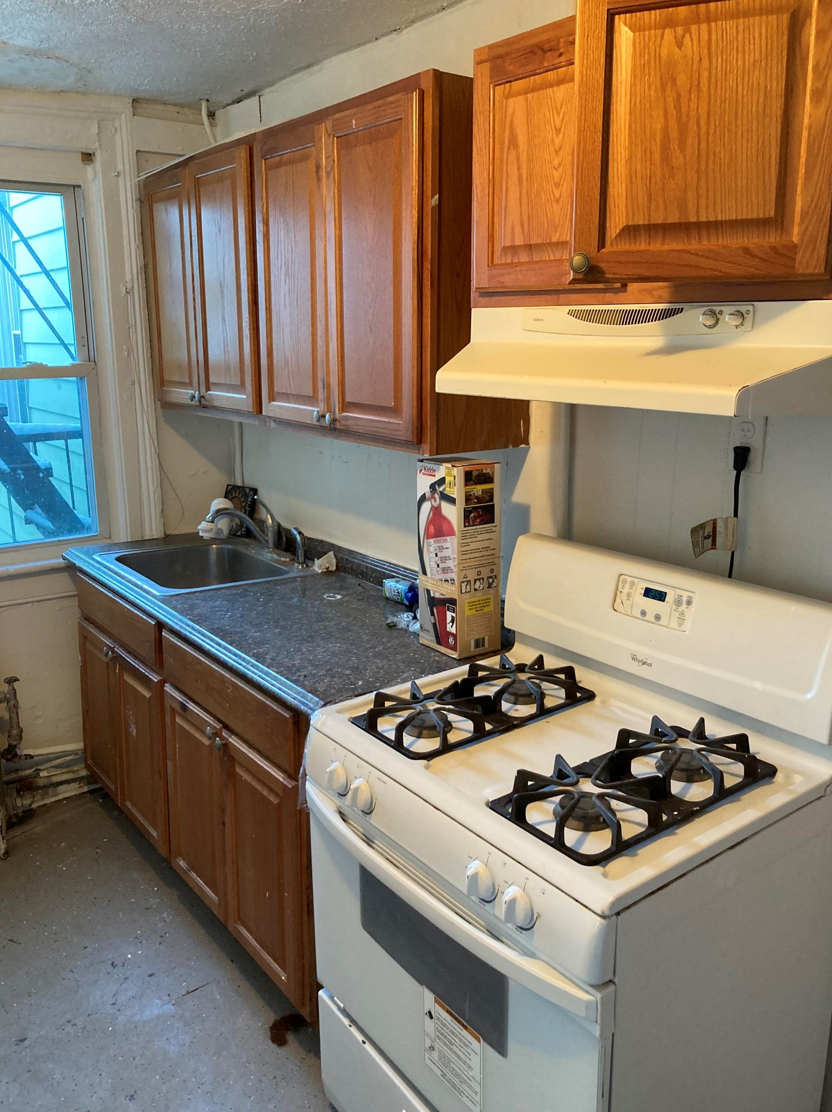 381 Mountain Rd #2, Union City, NJ 07087