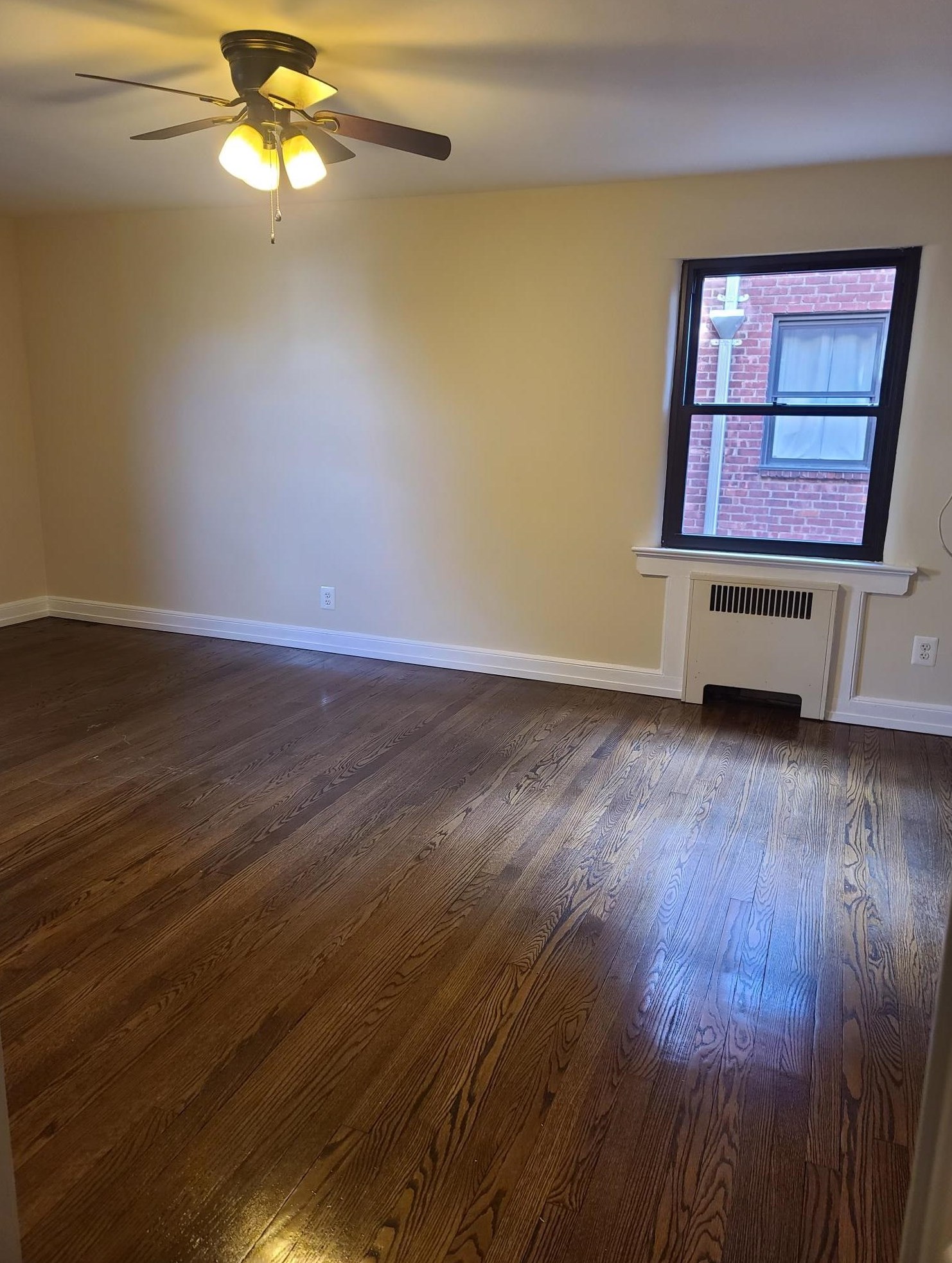 69 Henry Ave #d, Palisades Park, NJ 07650