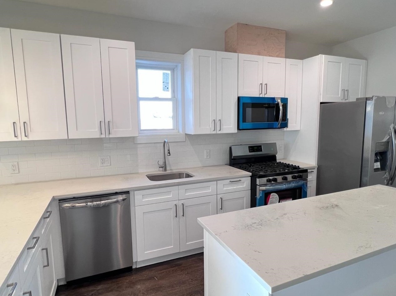 1603 71st St, North Bergen, NJ 07047