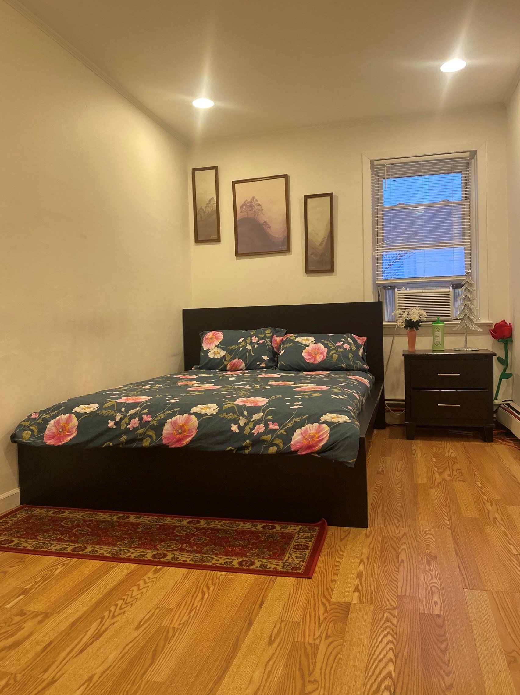 33 Pearsall Ave #2, Jersey City, NJ 07305
