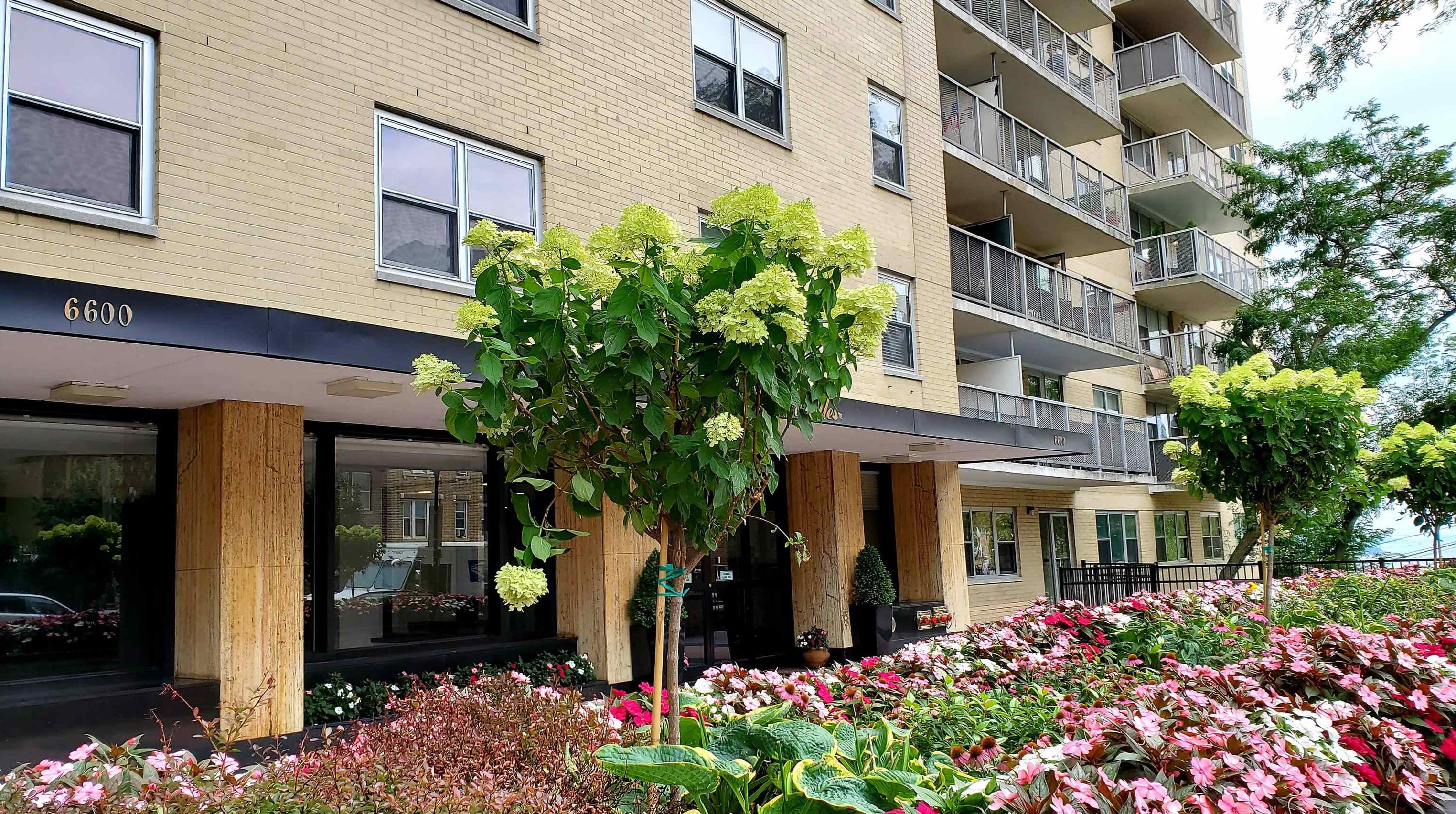 6600 Blvd E #3k, West New York, NJ 07093
