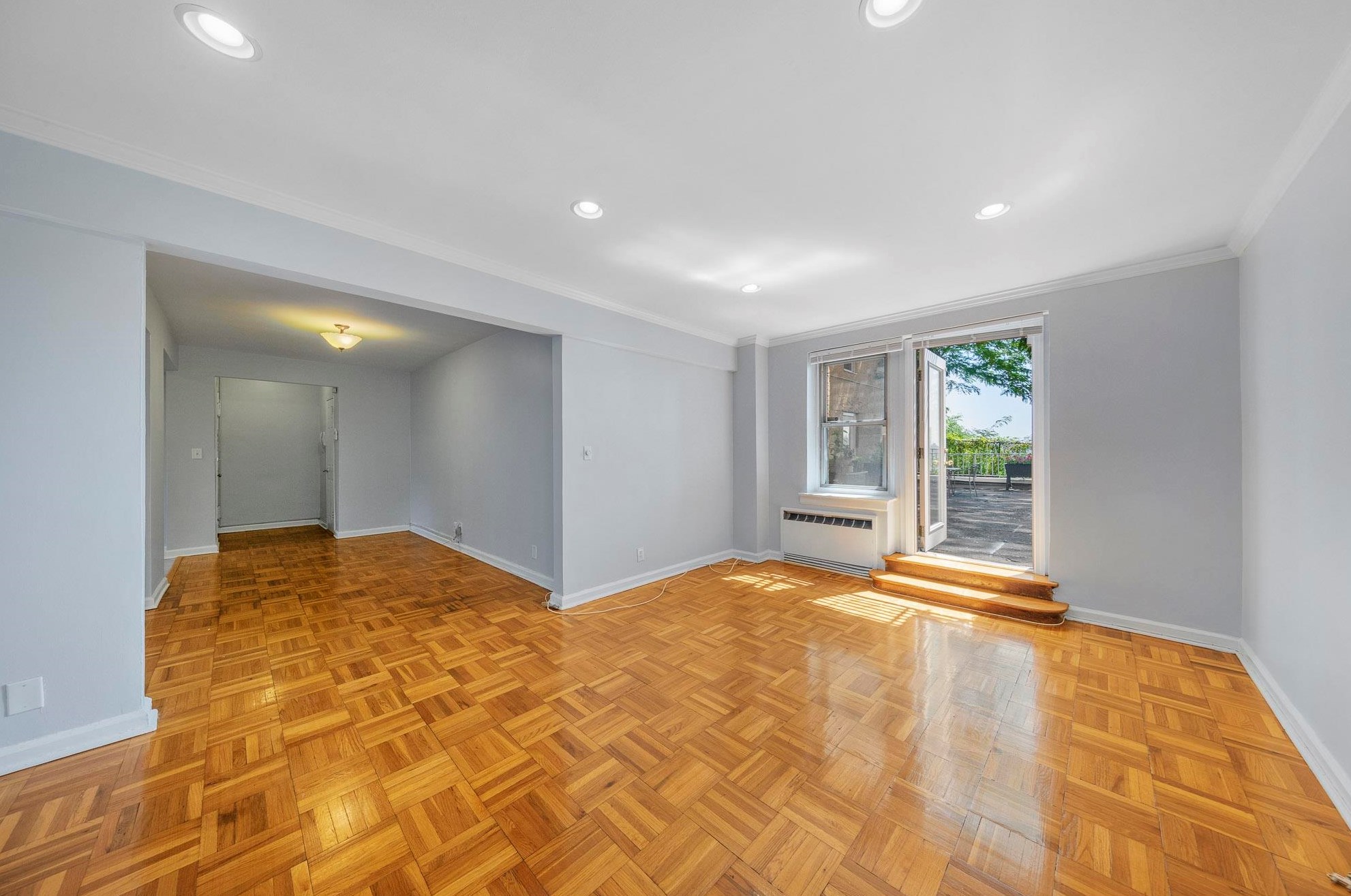 8350 Blvd E #1h, North Bergen, NJ 07047